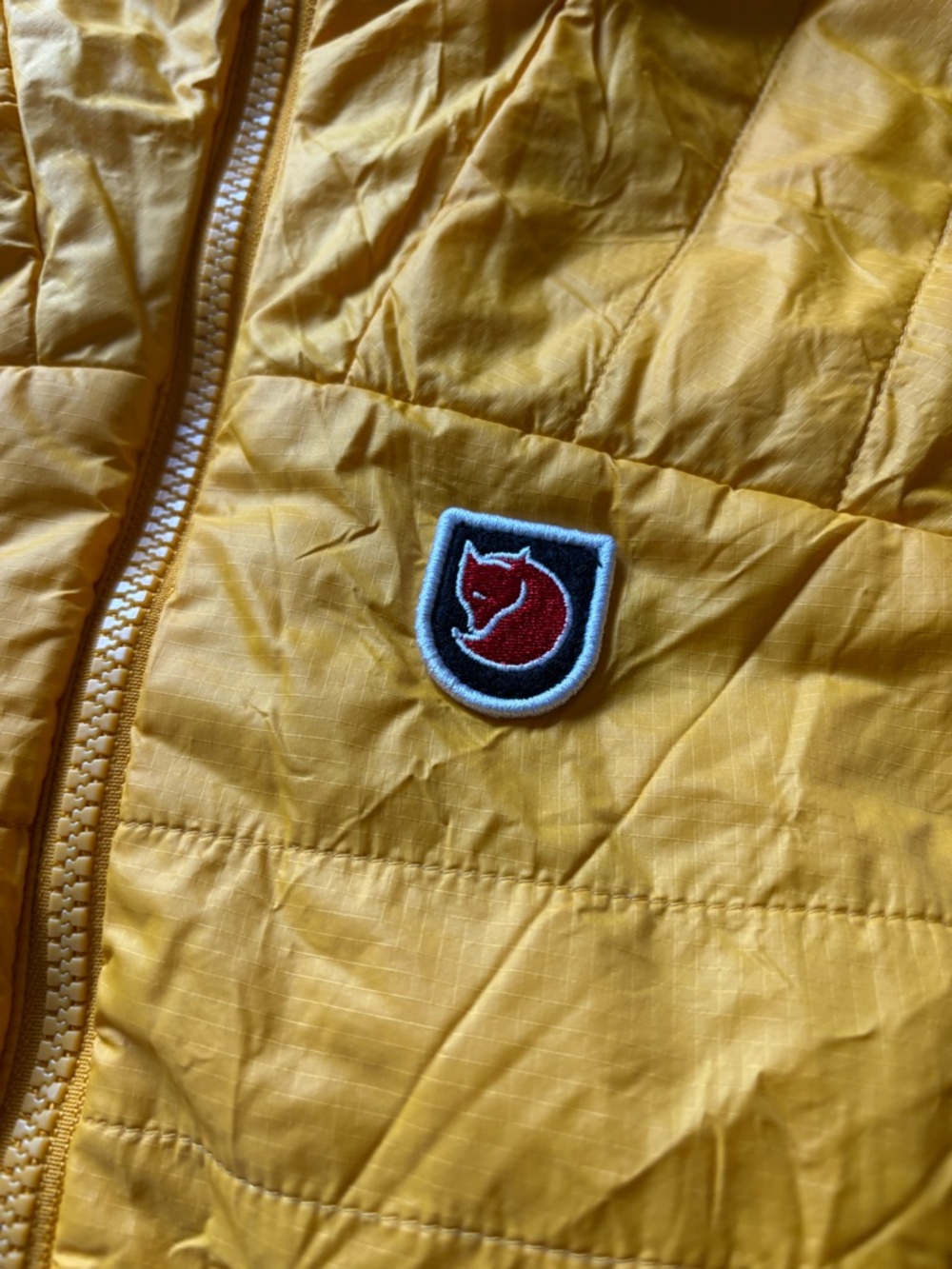 Fjallraven Expedition Series Insulated Jacket - Women's Size Small- small mark - Picture 9 of 10